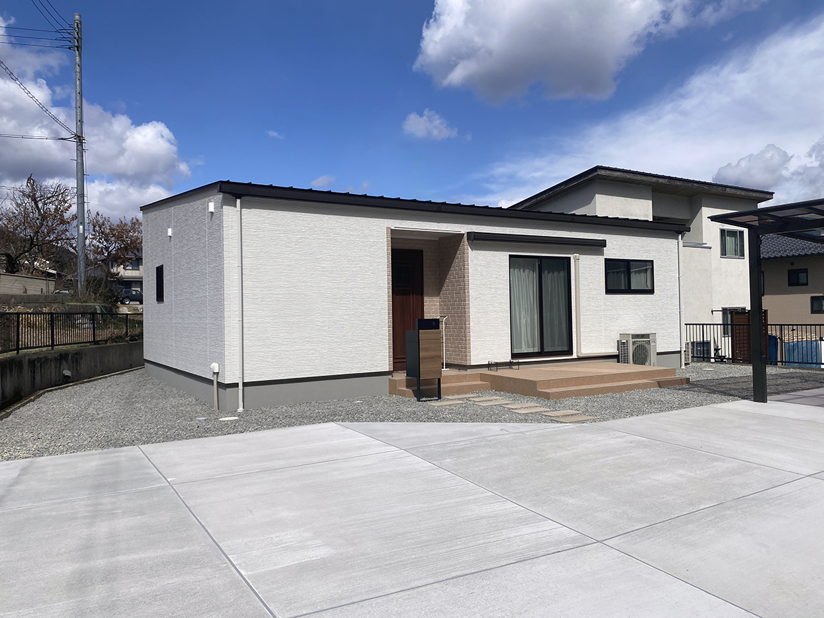 ストレスフリーな趣味部屋のある平屋