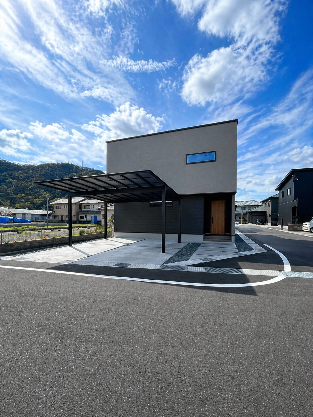 ストレスフリーな３方向動線の家