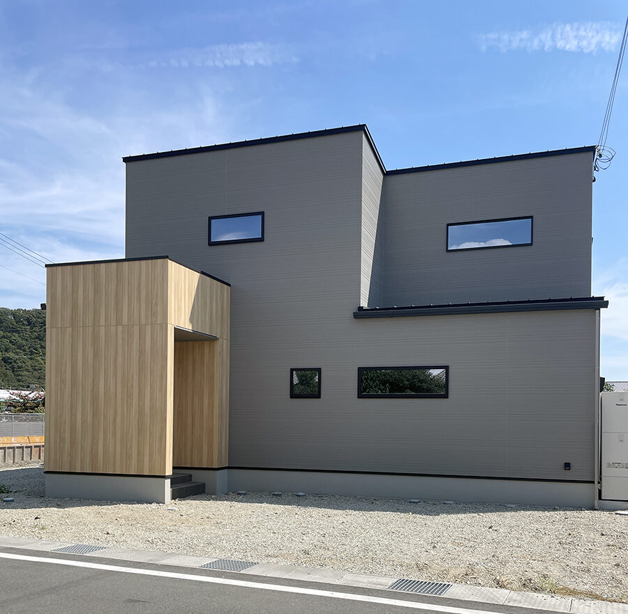 平屋だけが正解じゃない！子育てから老後まで快適に暮らせる34坪の家